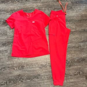Figs Scrub Set. Top and Bottoms Joggers size XS